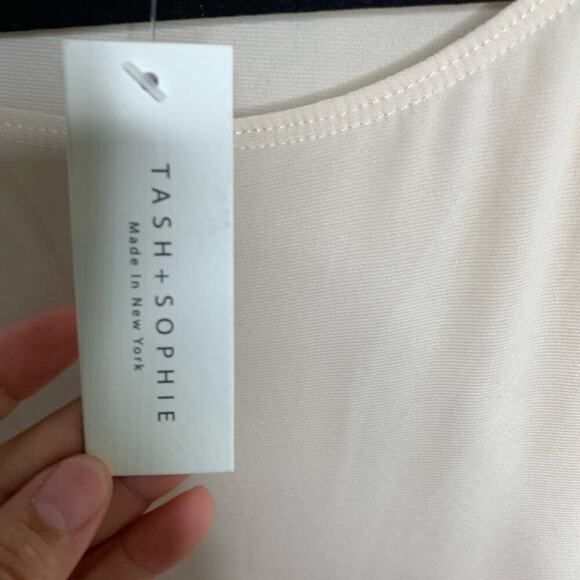 Tash + Sophie embellished beaded cream shift dress size 1X made in USA - Picture 8 of 9